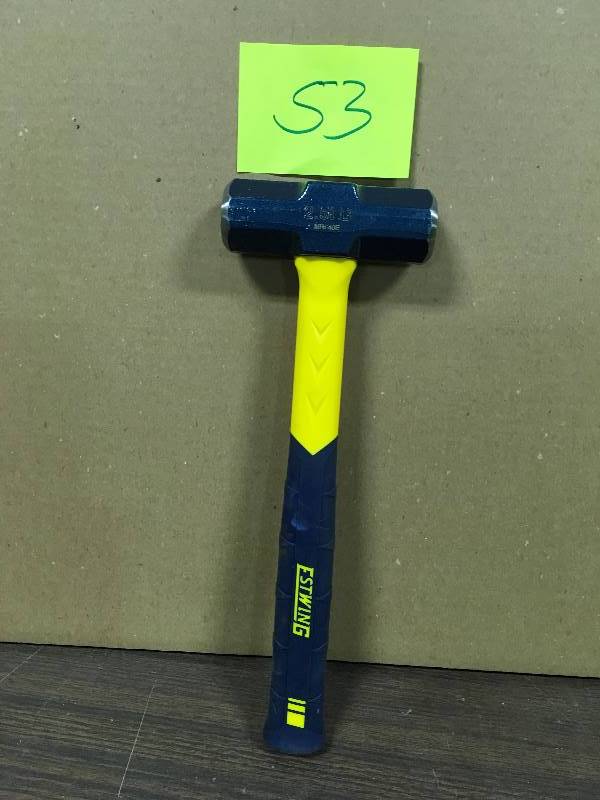 lot 53 image: ESTwing 40 oz. Sure Strike Steel Engineer Hammer