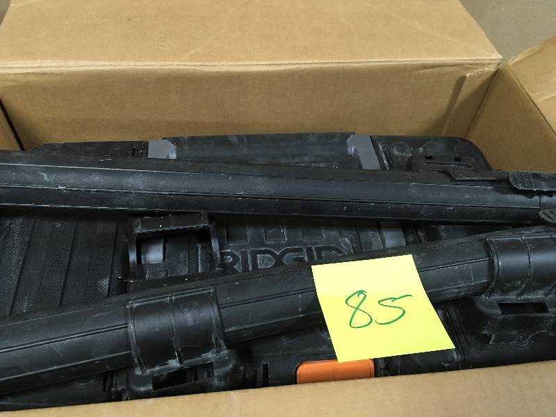 lot 85 image: Ridgid 4.5 gal. 5.0-Peak HP Pro Pack Wet Dry Vac used in working condition