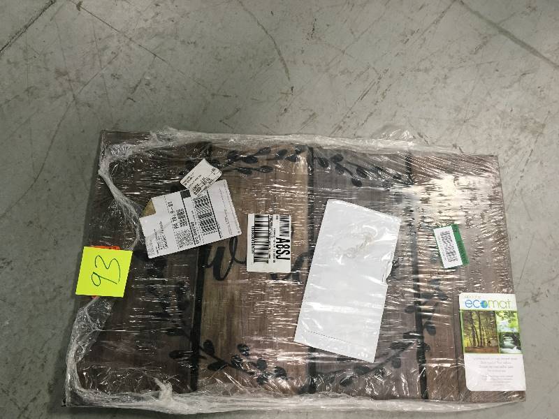 lot 93 image: Welcome Wreath Door Mat not used