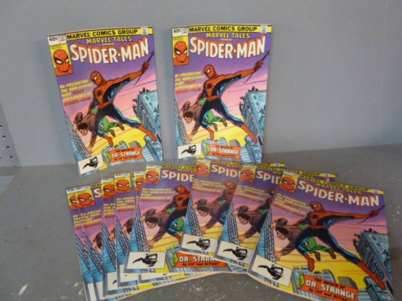 lot 81 image: Collectible Comic Books