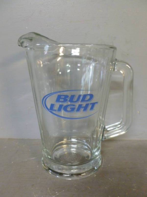 lot 105 image: Beer Pitcher