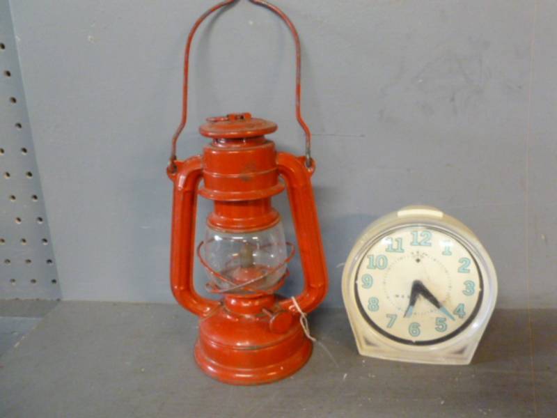 lot 177 image: Lantern