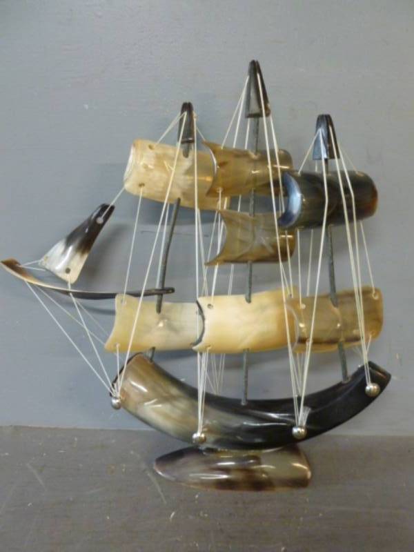 lot 190 image: Mantle Ship