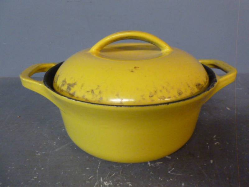 lot 224 image: Cast Iron Pan