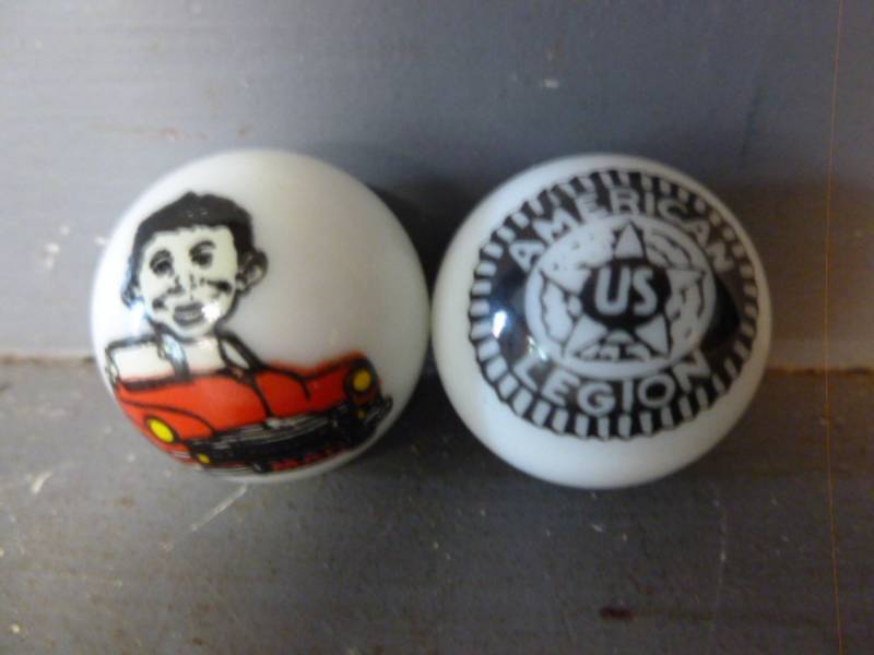 lot 256 image: Logo Marbles