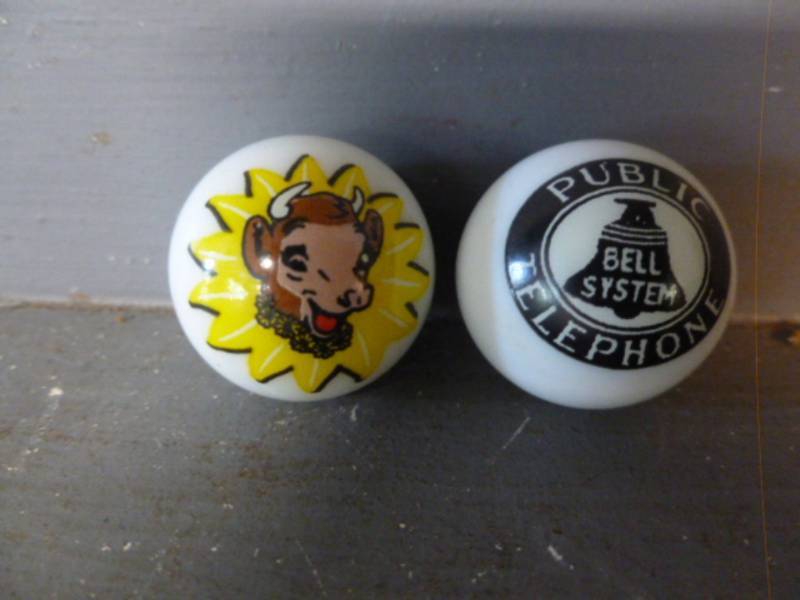 lot 260 image: Logo Marbles