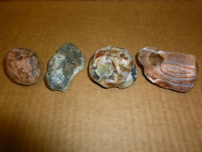 lot 277 image: Agates