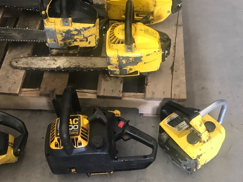 lot 13 image: Lot Of Assorted McCulloch Chainsaws