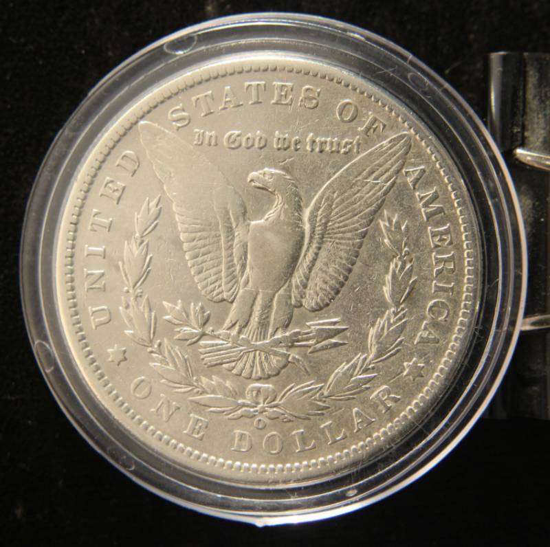 1900-O MORGAN SILVER DOLLAR IN AIRTITE
