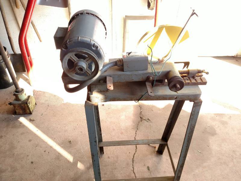 lot 30 image: Keller Chop Saw, 3 hp, 3 phase, Wor...