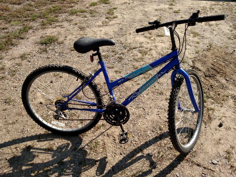 lot 34 image: Roadmaster Mt. Fury 26 15 Speed Bi...