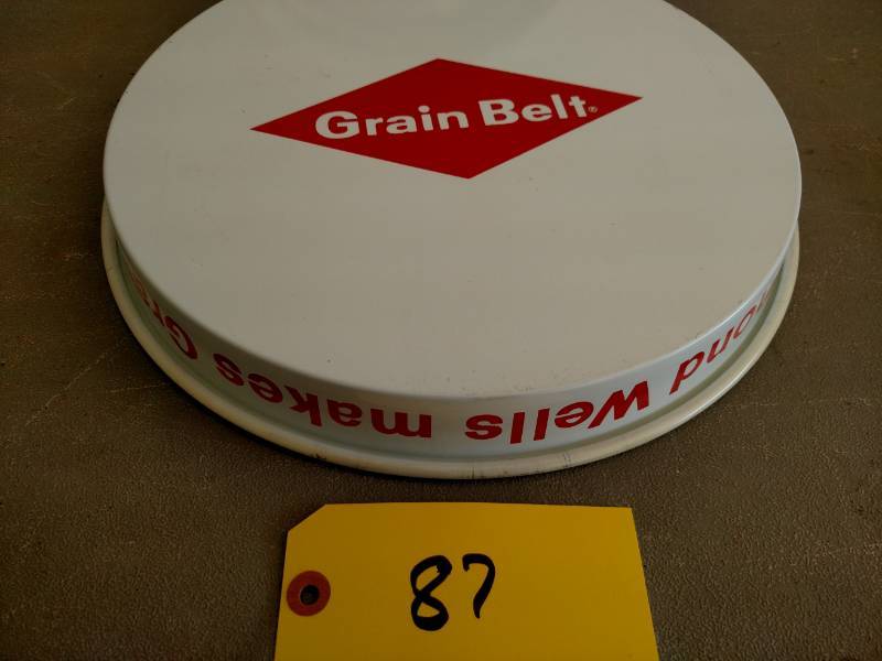 lot 87 image: Grainbelt Tray, 13...