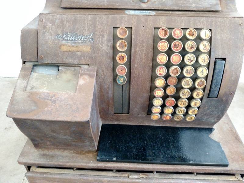lot 110 image: Vintage National Cash Register, Car...