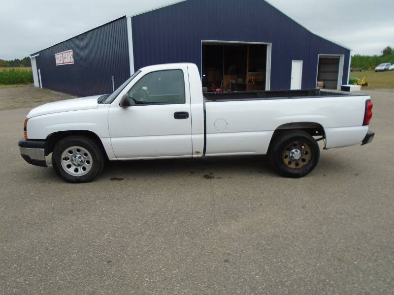 2006 Chevy Silverado Truck