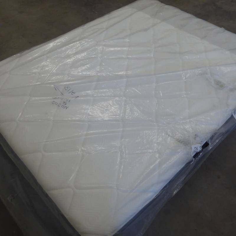 lot 3 image: Brand New Sealy Response Essentials Faithful Plush Queen Mattress