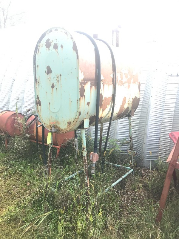 lot 14 image: BUTLER 265 GAL FUEL STORAGE TANK