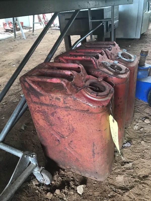 lot 71 image: 3 JERRYCANS