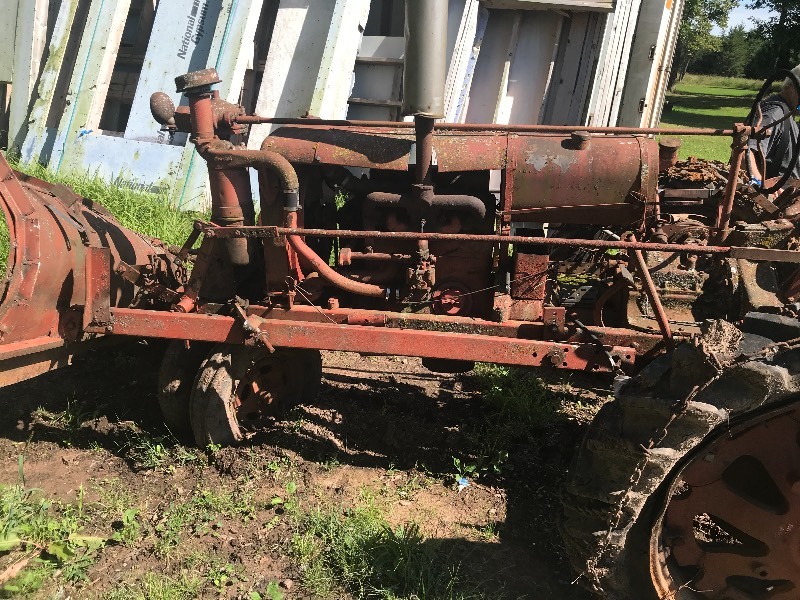 lot 81 image: 1920s FARMALL