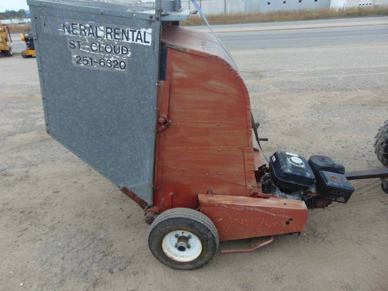 lot 9 image: Mathews Company Lawn Genie LG36A2