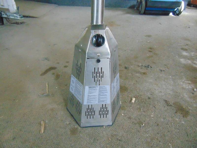 lot 90 image: Endless Summer Patio Heater