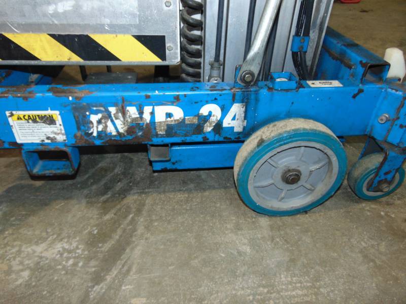 lot 99 image: Genie AWP 24 Man Lift