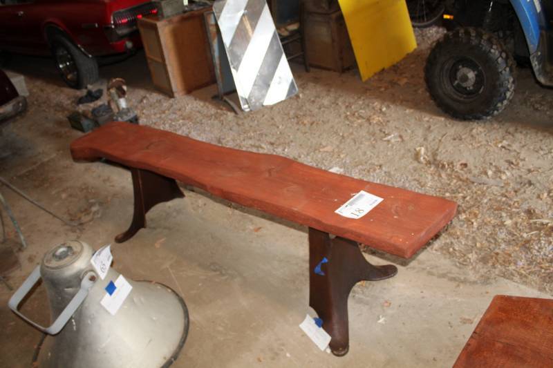 lot 18 image: Custom Cabin Bench w Cast Iron Industrial Legs