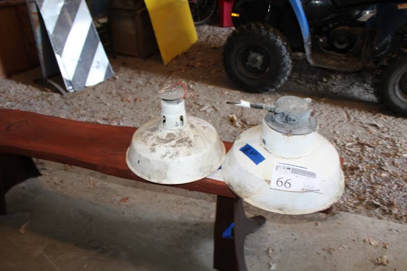 lot 66 image: Lot of (2) Large Metal Exterior Light Fixtures