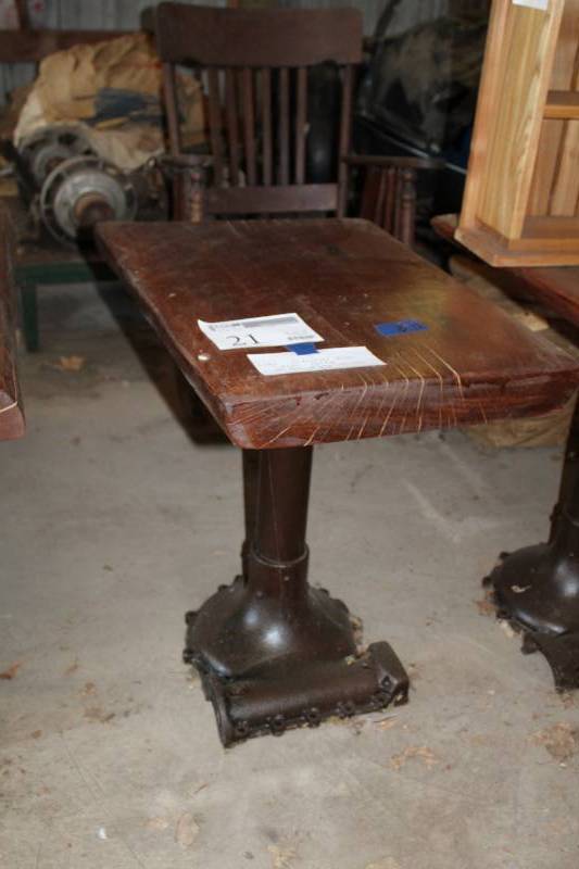 lot 21 image: Custom Industrial Bottom Table w Oak Table Top
