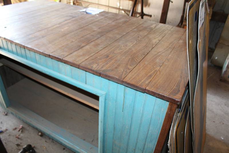 lot 46 image: Store CounterTable w Wood Top