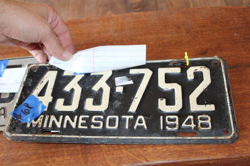 lot 76 image: A Pair of 1948 Minnesota License Plate Number 433752