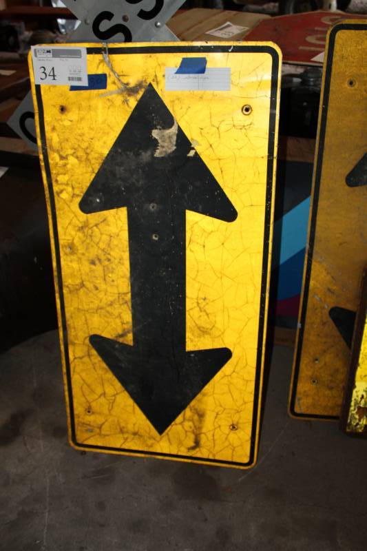 lot 34 image: T-Double Arrow Street Sign