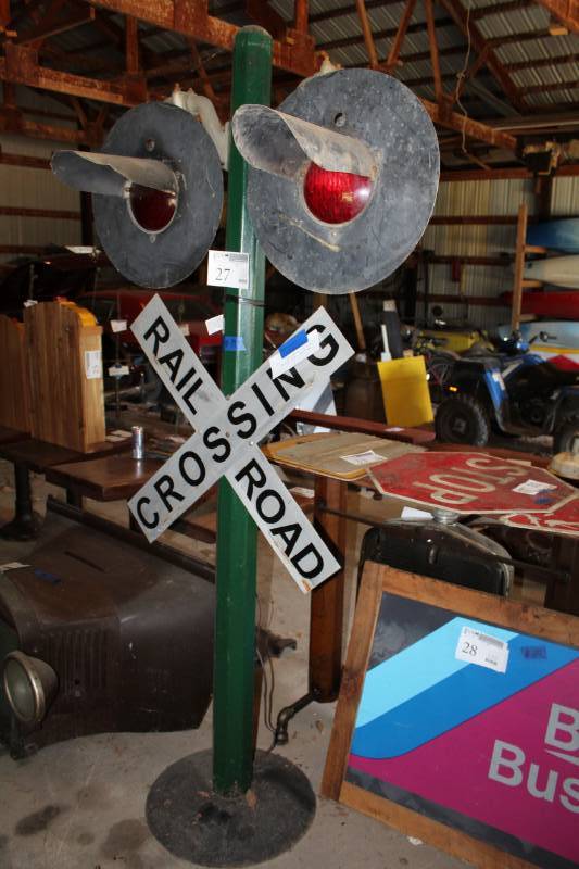 lot 27 image: Railroad Crossing Signal