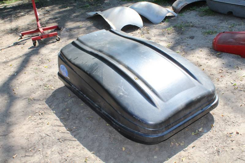 lot 107 image: Sears Sport 20-SV Cartop Carrier