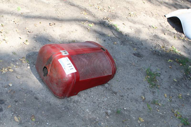 lot 111 image: International Harvestor Grill