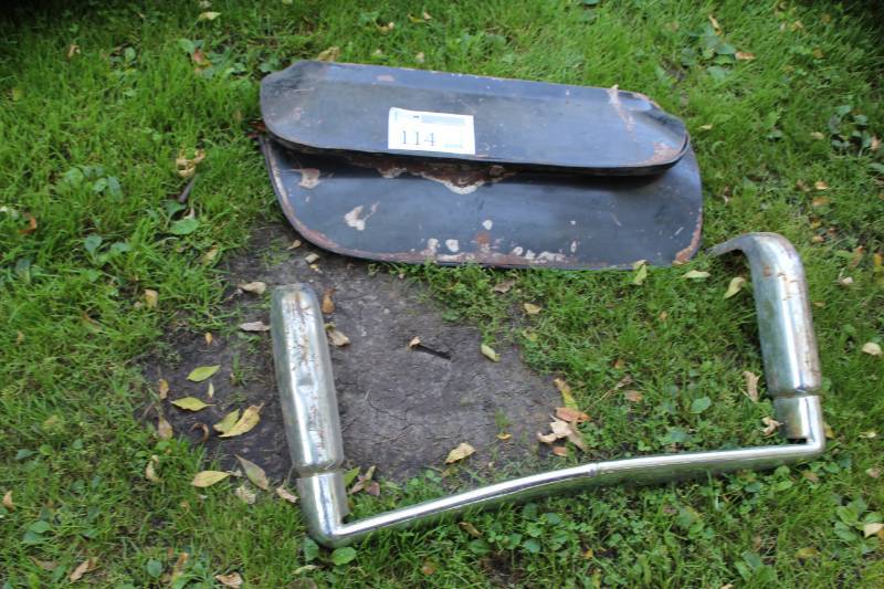 lot 114 image: 1949-1950 Ford Fender Skirts, Bumper Guard