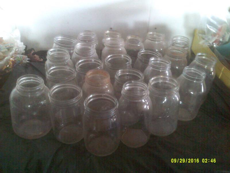 24 ONE QUART CANNING JARS