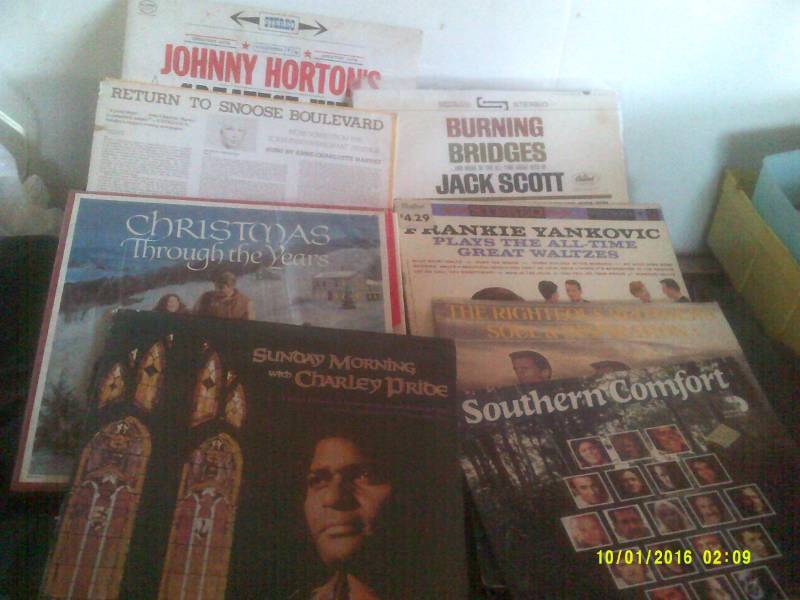 21 COLLECTIBLE RECORDS