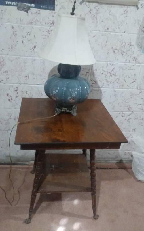 lot 81 image: Antique Parlor Table With Glass Ball Feet 24x24
