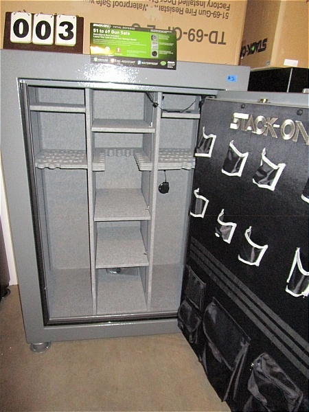 lot 3 image: Stack-On Total Defense 69 Gun Safe