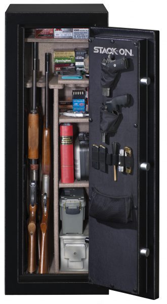 lot 7 image: Stack-On Armorguard 18 Gun Safe