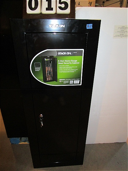 lot 15 image: Stack-On 8 GunAmmo Security Cabinet