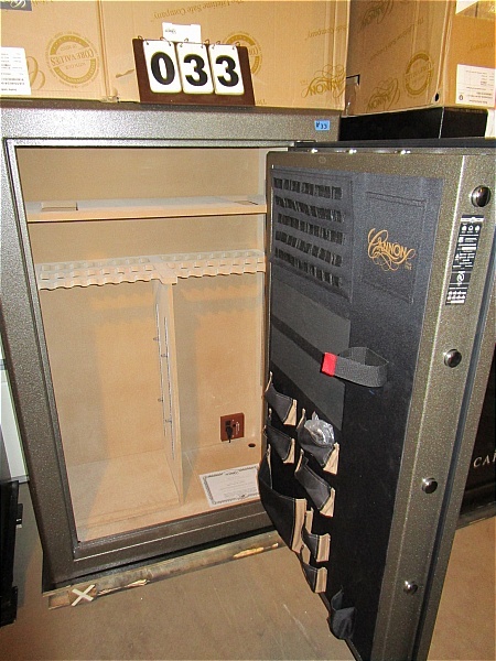 lot 33 image: Cannon Premium Series 48 Gun Safe