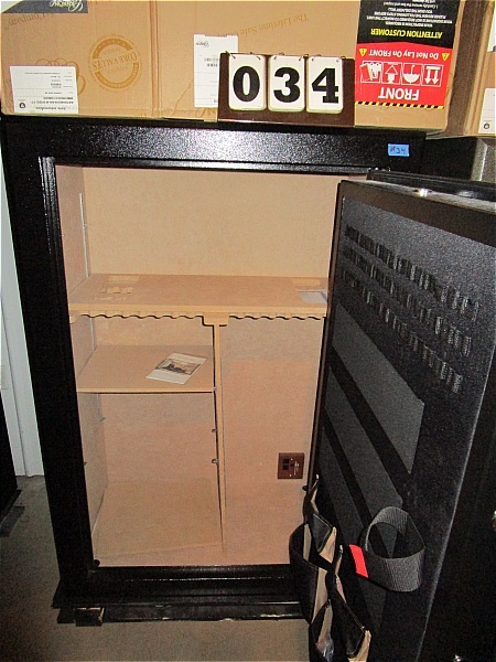 lot 34 image: Cannon American Eagle Deluxe Series Plus 48 Gun Safe