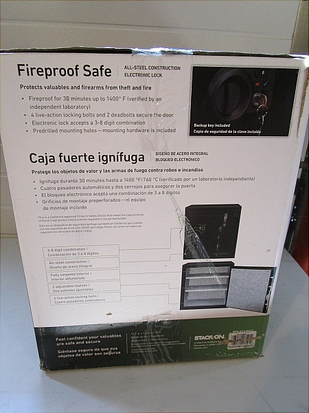 lot 47 image: Stack-On Personal Fireproof Safe - Large