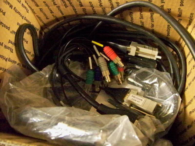 (3) Boxes of HDMI, HDMI-DVI, DVI-DVI & Miscellaneous AudioVideo Cables