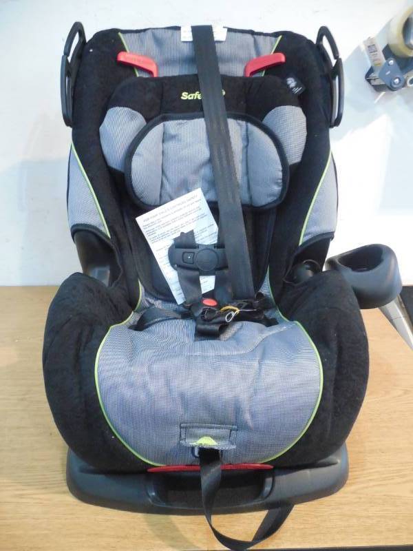 Safety 1st All-in-1 Nightspot Convertible Car Seat