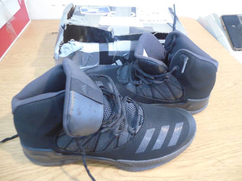 adidas Mens Infiltrate Basketball Shoe -12