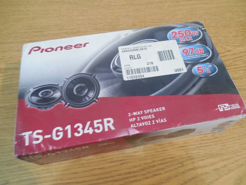 Pioneer G-Series TS-G1345R 5.25 250-Watts 2-Way Speakers Pair
