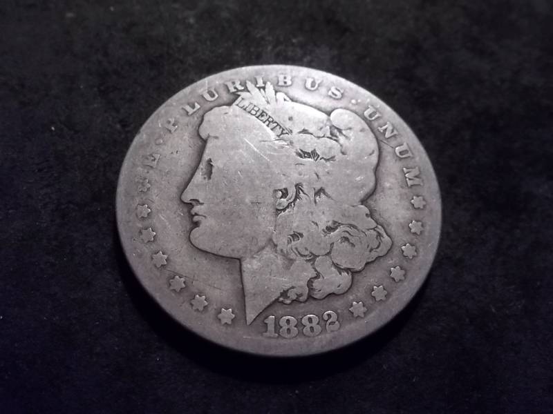 lot 4 image: 1882 CC Morgan Silver Dollar