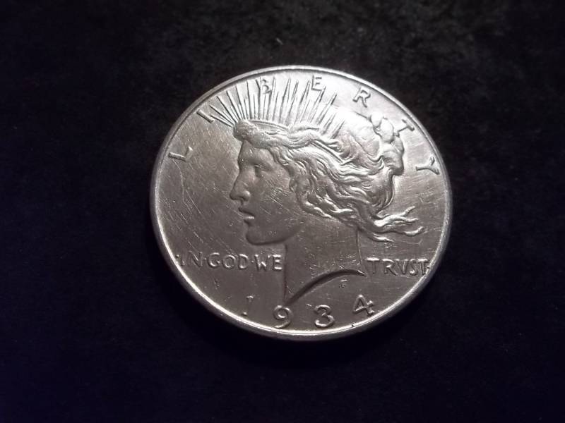 lot 29 image: 1934 D Silver Peace Dollar